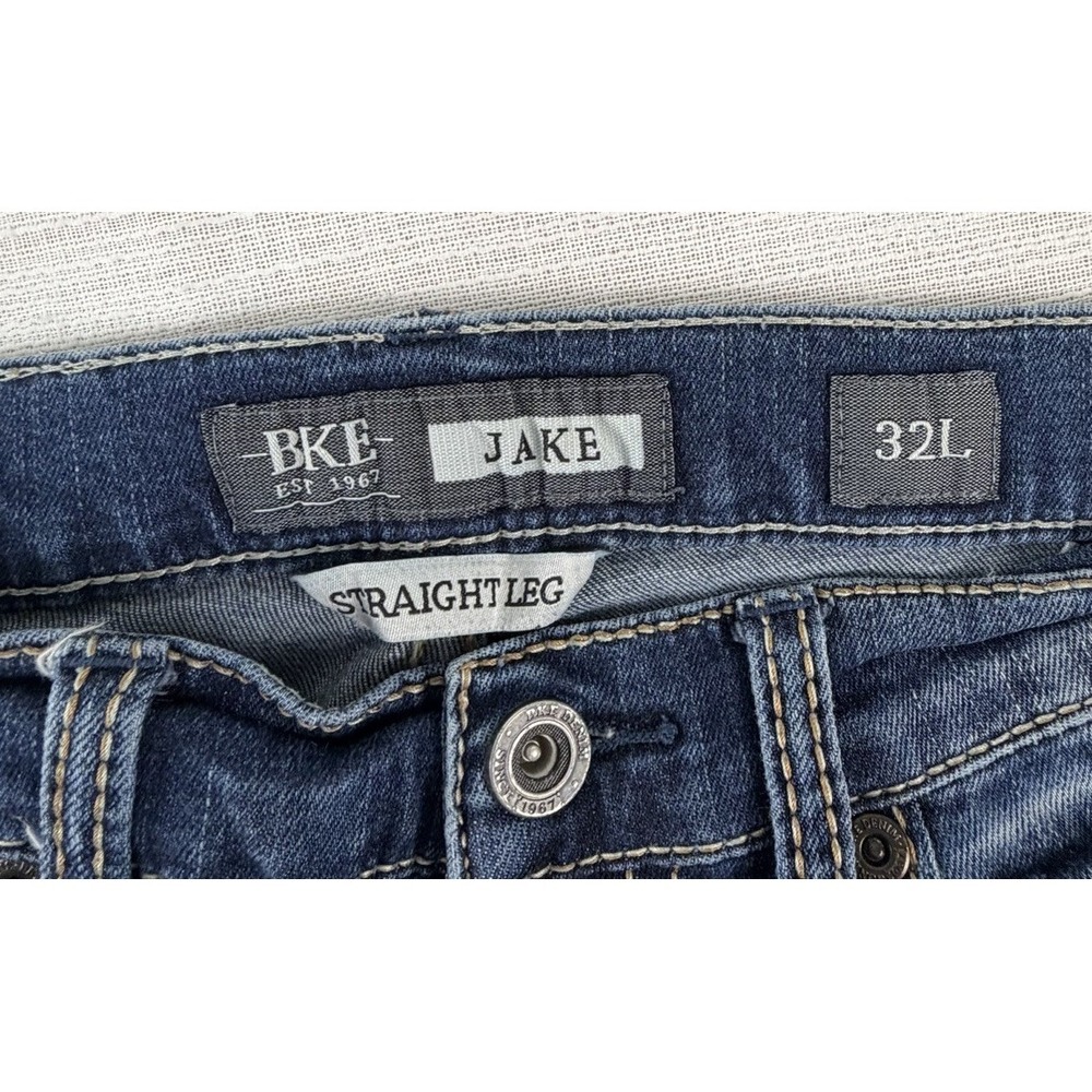 BKE Jake Straight Leg Men's Jeans Sz 32L 32x33 Med Wash Blue Denim The Buckle - Picture 2 of 9